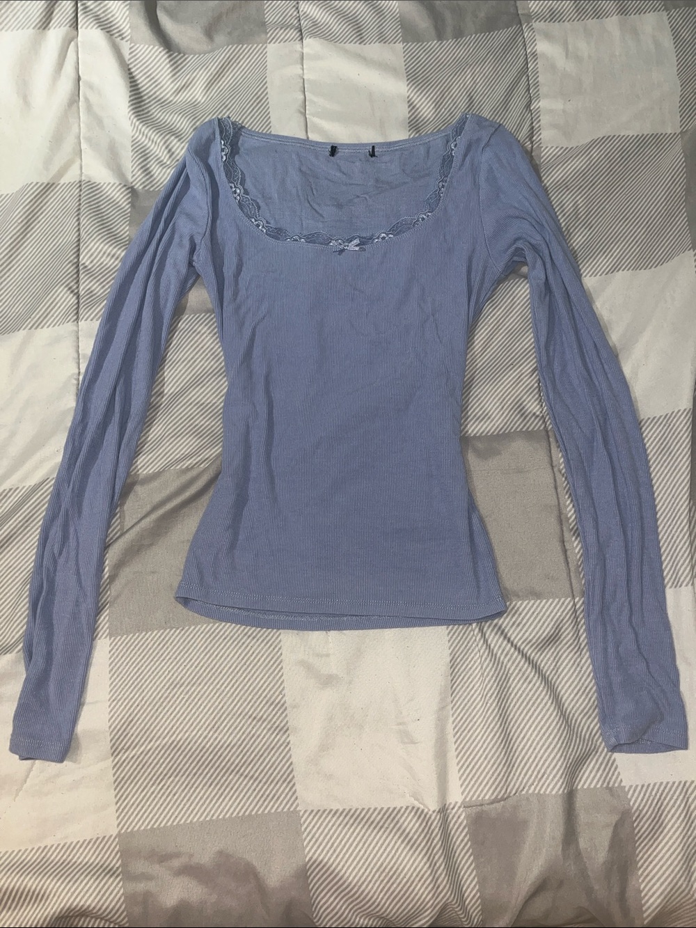 Women’s Long Sleeve Scoop Neck Top - Light Blue